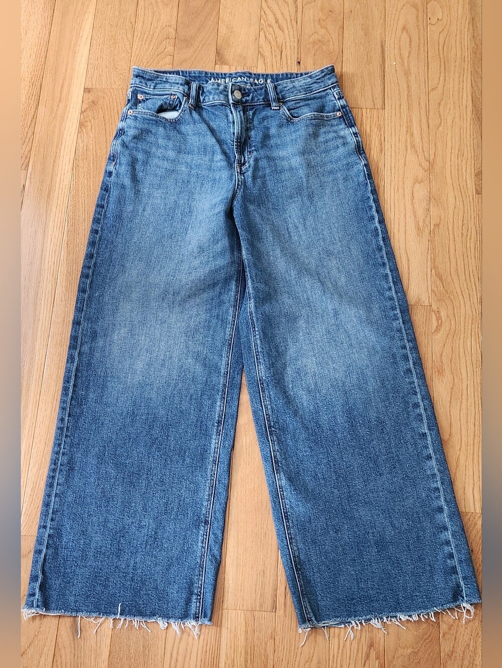 American Eagle Wide-Leg Jeans